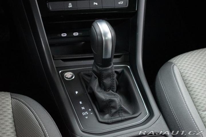 Volkswagen Touran 1.5 TSI TAŽNÉ*7.MÍST*DPH* 2024