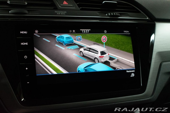 Volkswagen Touran 1.5 TSI TAŽNÉ*7.MÍST*DPH* 2024
