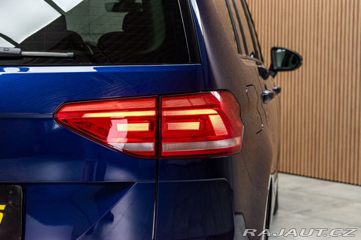 Volkswagen Touran 1.5 TSI TAŽNÉ*7.MÍST*DPH* 2024