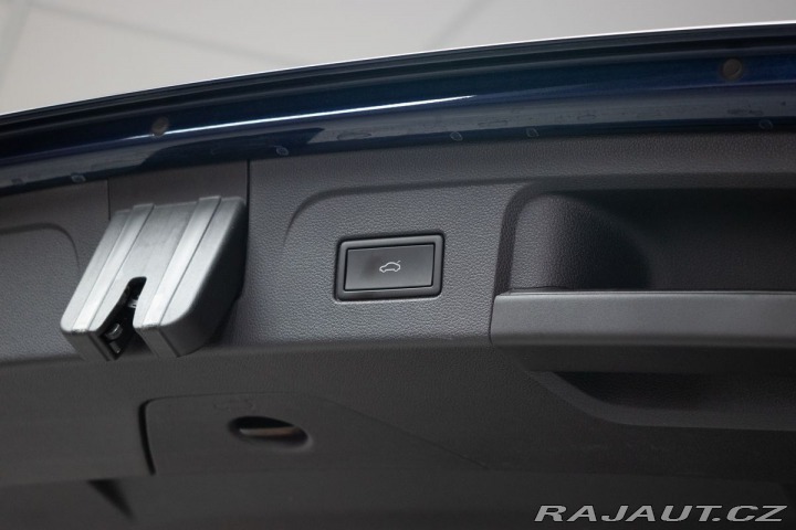 Volkswagen Touran 1.5 TSI TAŽNÉ*7.MÍST*DPH* 2024