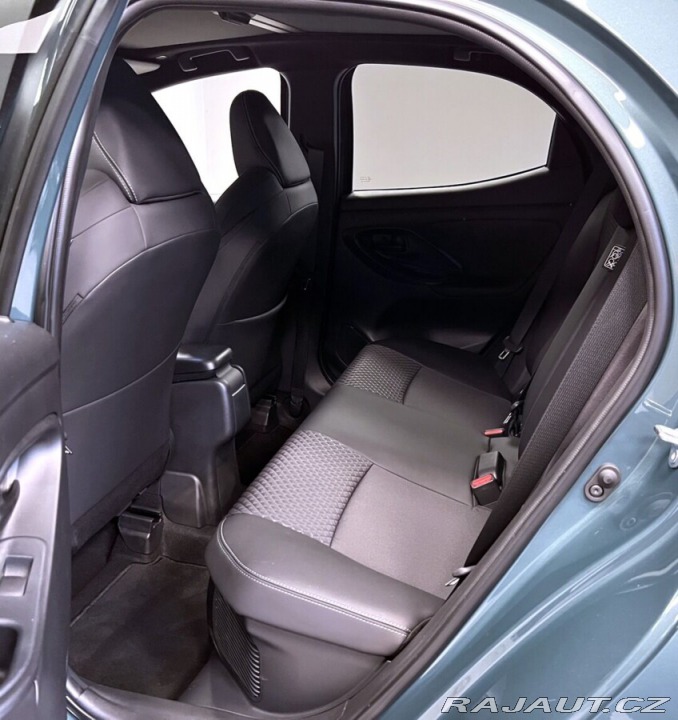 Toyota Yaris 1.5 Hybrid AT EXECUTIVE V 2026