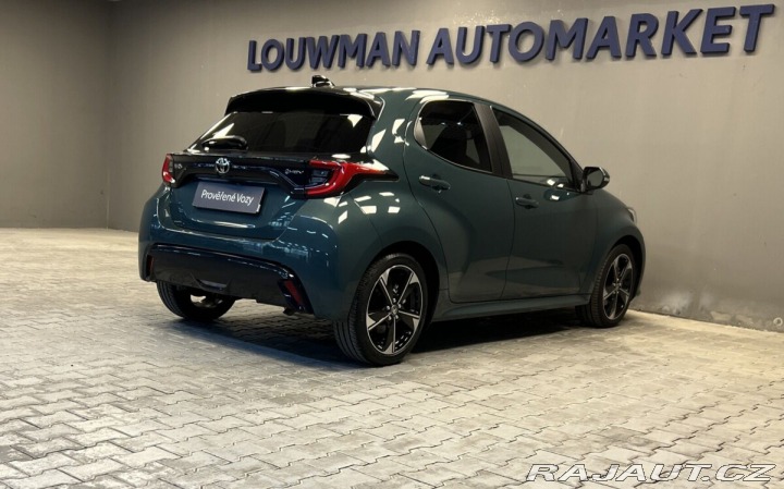 Toyota Yaris 1.5 Hybrid AT EXECUTIVE V 2026