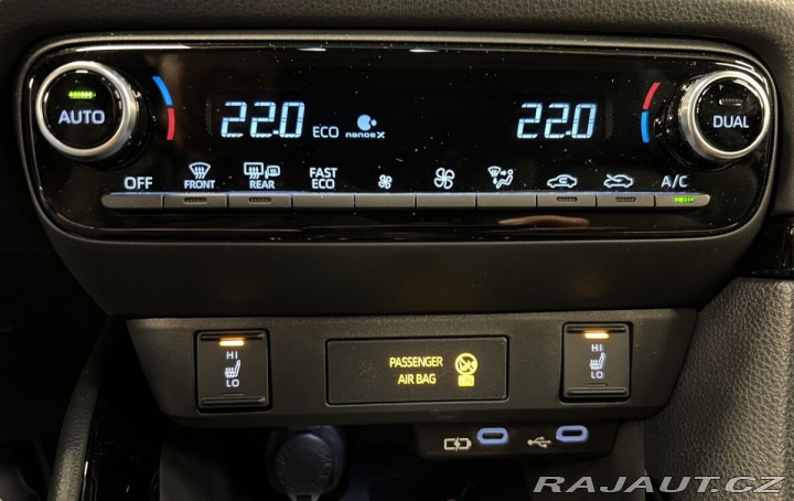 Toyota Yaris 1.5 Hybrid AT EXECUTIVE V 2026
