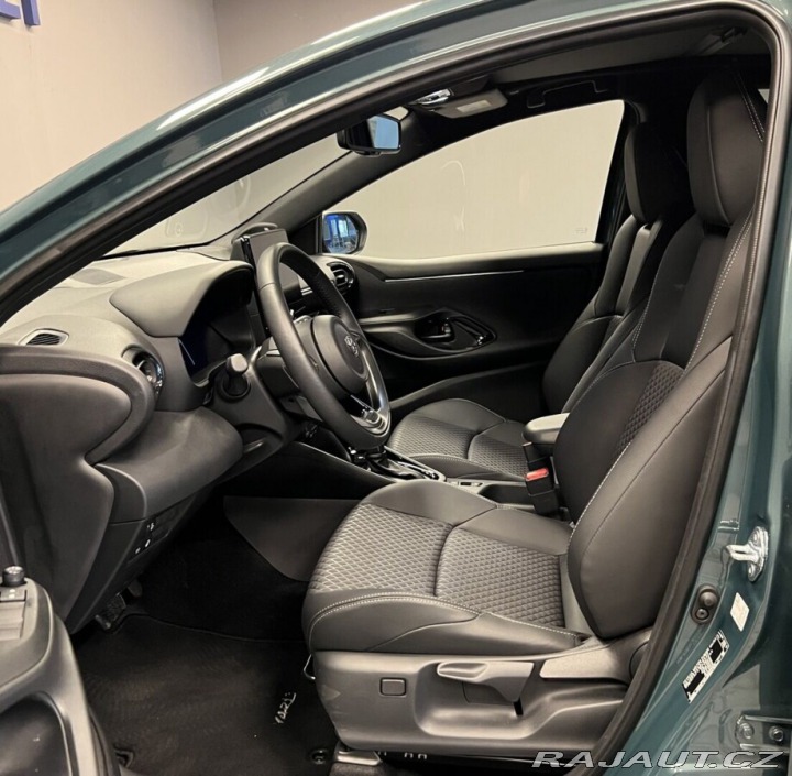 Toyota Yaris 1.5 Hybrid AT EXECUTIVE V 2026