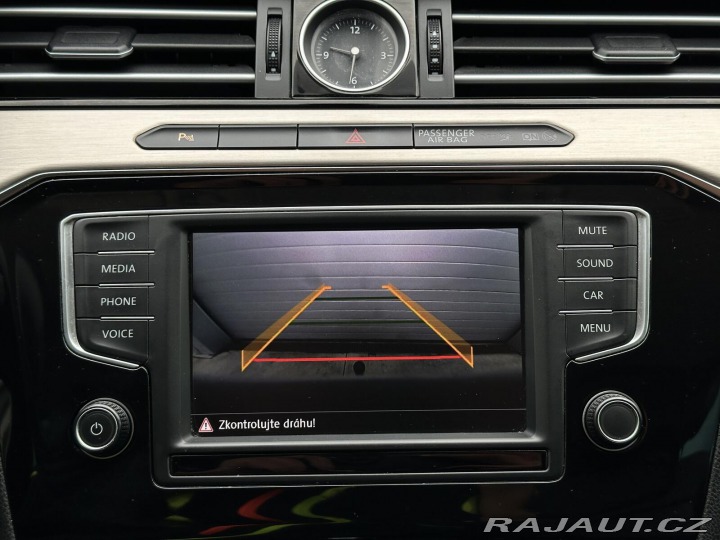 Volkswagen Passat 2.0TDi 4x4 DSG 190PS Kůže 2015