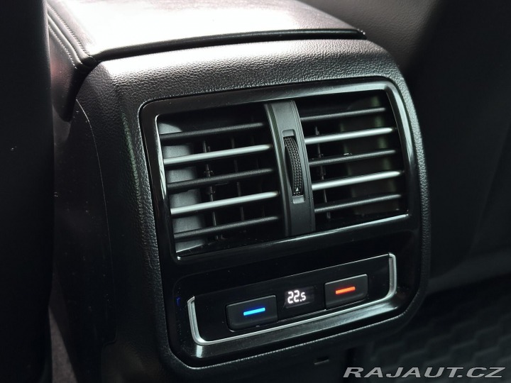 Volkswagen Passat 2.0TDi 4x4 DSG 190PS Kůže 2015