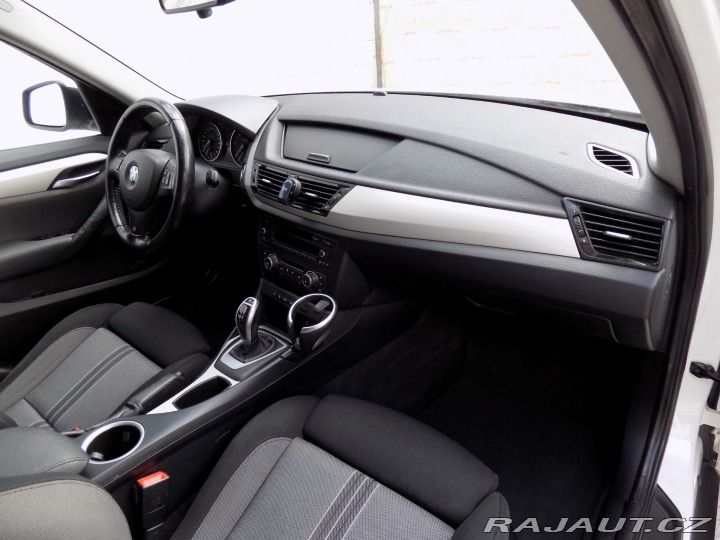 BMW X1 18d/xDrive/Bi-xenon/ČR/ 2012