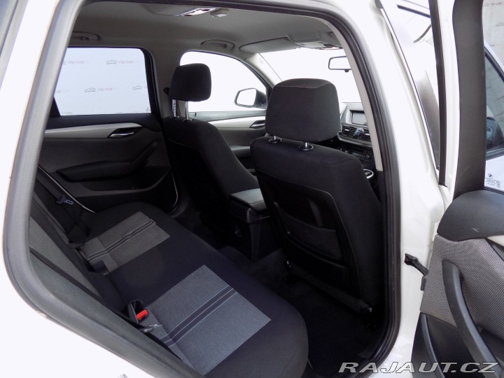 BMW X1 18d/xDrive/Bi-xenon/ČR/ 2012