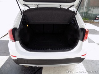 BMW X1 18d/xDrive/Bi-xenon/ČR/ 2012