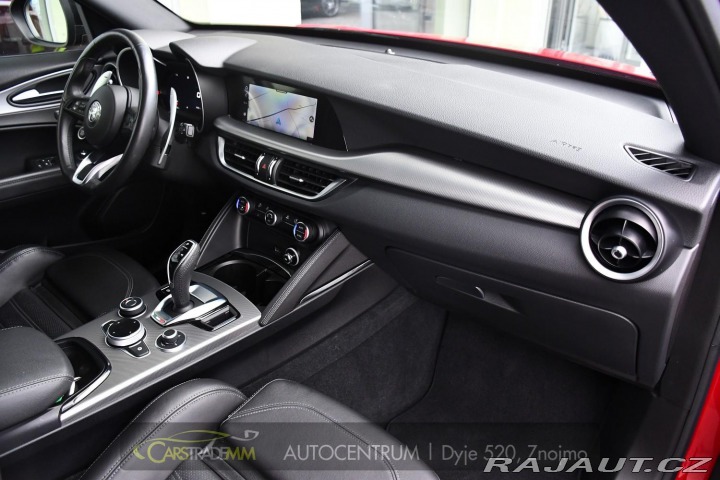 Alfa Romeo Stelvio 2.0T 16V 206kW VELOCE AT8 2024