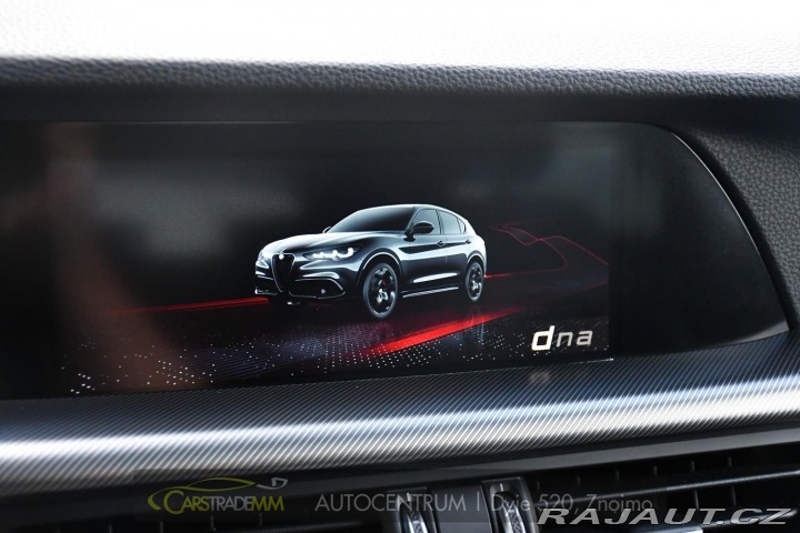 Alfa Romeo Stelvio 2.0T 16V 206kW VELOCE AT8 2024