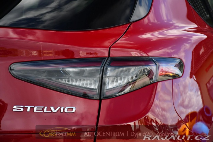 Alfa Romeo Stelvio 2.0T 16V 206kW VELOCE AT8 2024