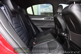 Alfa Romeo Stelvio 2.0T 16V 206kW VELOCE AT8 2024