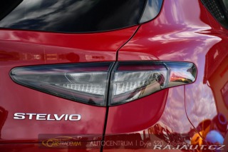 Alfa Romeo Stelvio 2.0T 16V 206kW VELOCE AT8 2024