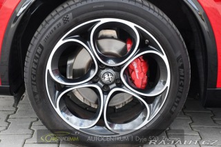 Alfa Romeo Stelvio 2.0T 16V 206kW VELOCE AT8 2024