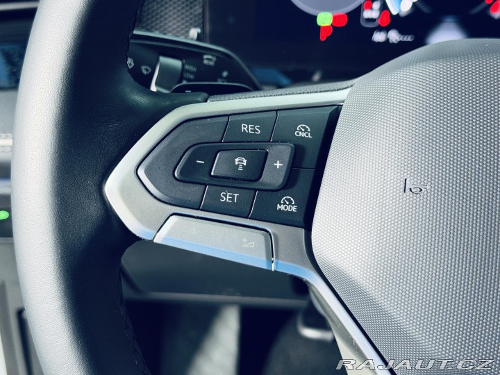 Volkswagen Passat 2.0 TDI*TAŽNÉ*MASÁŽE*360 2026