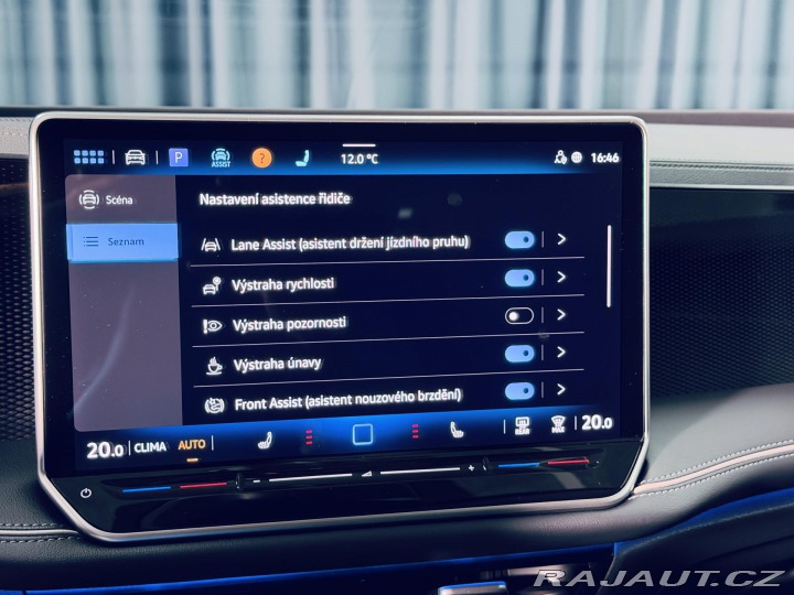 Volkswagen Passat 2.0 TDI*TAŽNÉ*MASÁŽE*360 2026