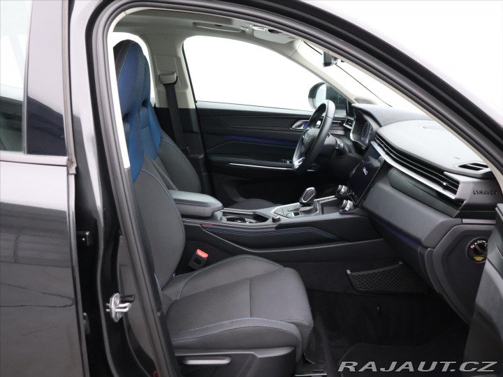 Ostatní značky Ostatní modely Lynk & Co 01 1,5 PHEV CORE 206kW Aut. 2022