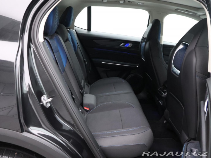 Ostatní značky Ostatní modely Lynk & Co 01 1,5 PHEV CORE 206kW Aut. 2022