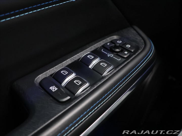 Ostatní značky Ostatní modely Lynk & Co 01 1,5 PHEV CORE 206kW Aut. 2022