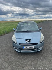 Peugeot 5008 2,0 HDi 110 kW 2011