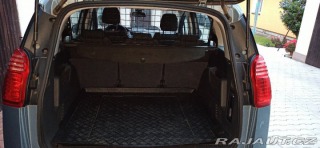Peugeot 5008 2,0 HDi 110 kW 2011