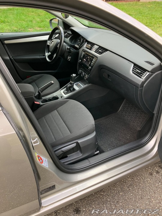 Škoda Octavia 2,0 TDI 110KW DSG 2014