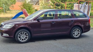 Škoda Octavia 1,6   nová STK do 9/28