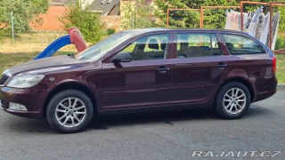 Škoda Octavia 1,6 nová STK do 9/28 2013
