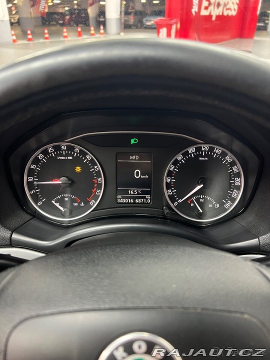 Škoda Octavia 1,6 TDI 1800