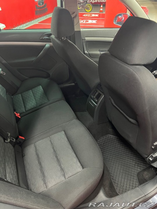 Škoda Octavia 1,6 TDI 1800