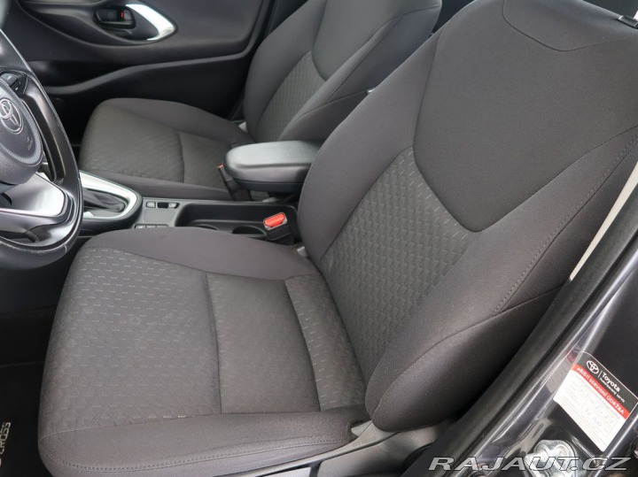 Toyota Yaris Cross 1.5,Hybrid,68KW,Comfort,C 2024