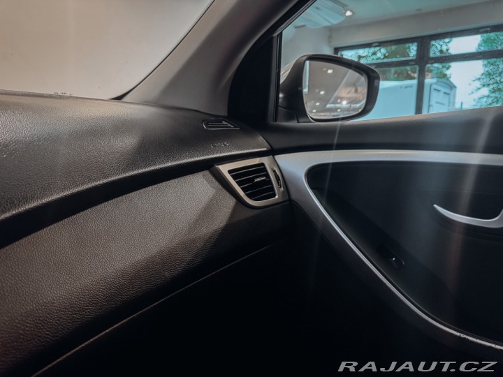 Hyundai i30 1.6CRDi 81kW 2015