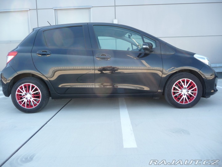 Toyota Yaris 1,3 VVT-i 2012