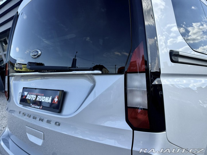 Ford Tourneo Connect 2,0 EcoBlue Titanium 2023