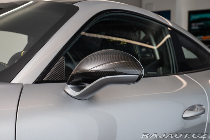 Porsche 911 (991.2) GT2 RS Weissach 2018
