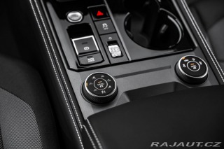 Volkswagen Touareg V6 3,0TDI Vzduch LED Tažn 2024