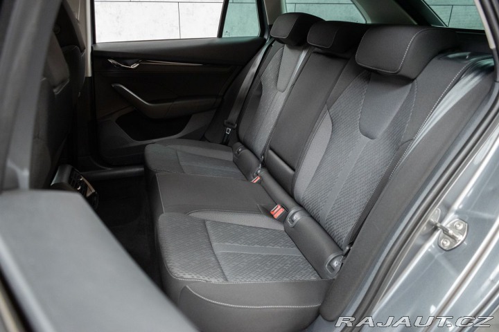 Škoda Octavia 2.0 TDI DSG*MASÁŽE*ACC*DP 2022