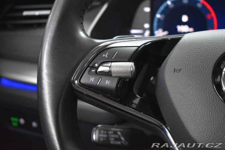 Škoda Octavia 2.0 TDI DSG*MASÁŽE*ACC*DP 2022