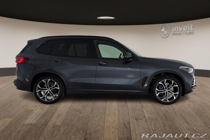 BMW X5 xDrive40i 2022