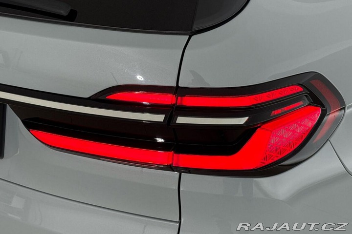 BMW X7 xDrive40i 2023