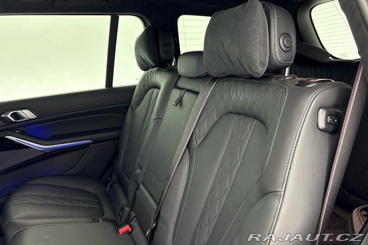 BMW X7 xDrive40i 2023