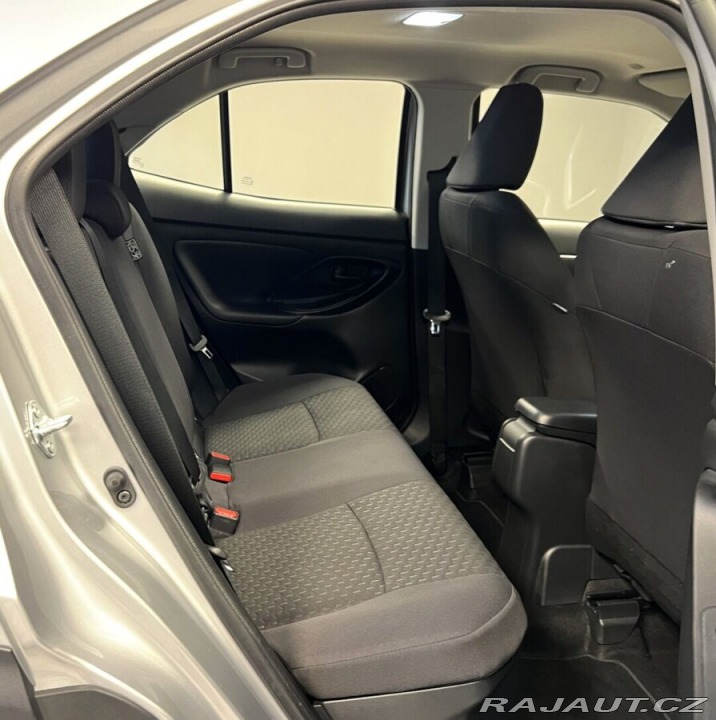 Toyota Yaris Cross 1,5 Hybrid AT Comfort 2024