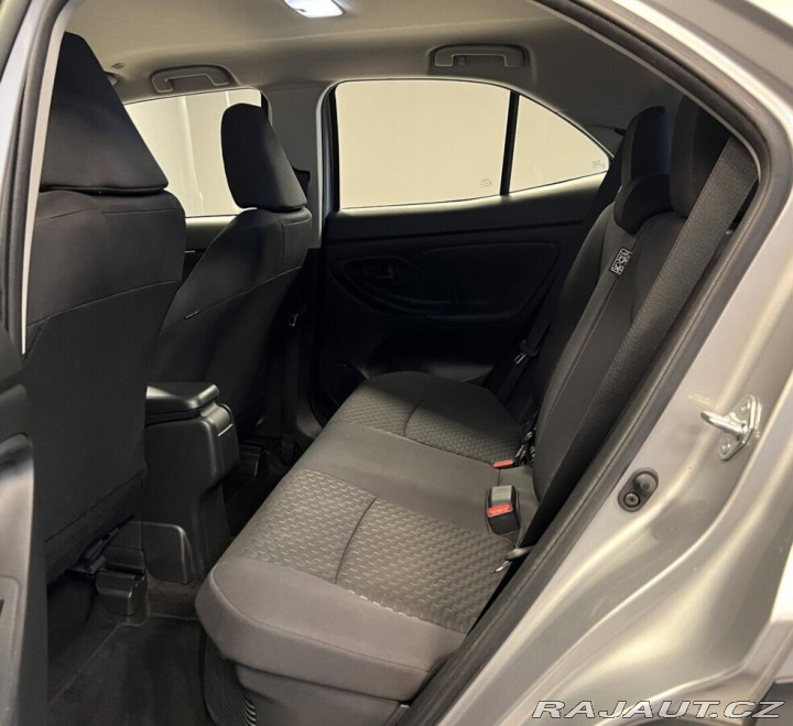 Toyota Yaris Cross 1,5 Hybrid AT Comfort 2024