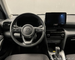 Toyota Yaris Cross 1,5 Hybrid AT Comfort 2024