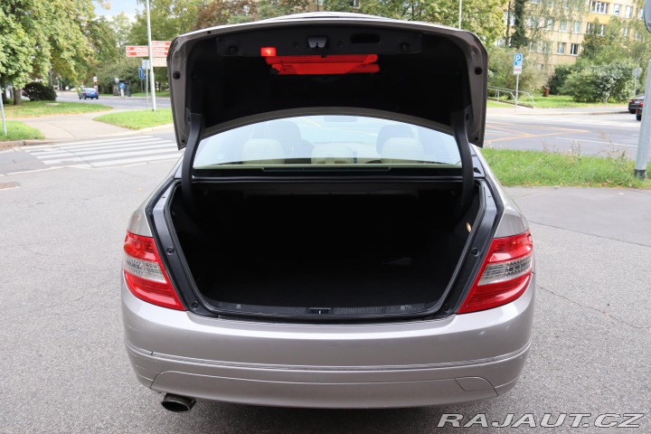 Mercedes-Benz C C220 (W204) ELEGANCE 2007
