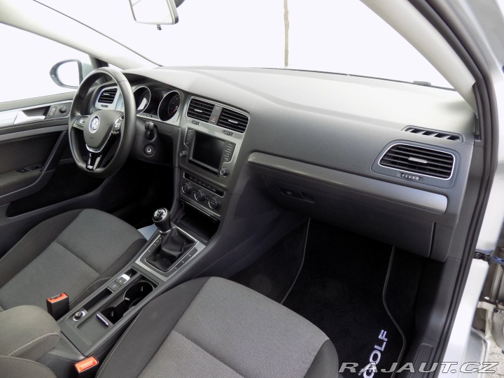 Volkswagen Golf 1.6TDI/1.Majitel/Klimatiz 2016