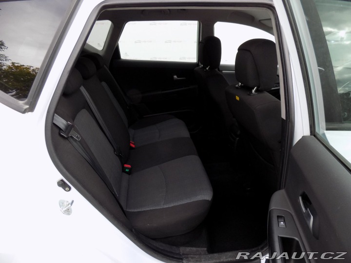 Kia Ceed 1.6GDi/2.Maj.ČR/Klimatiza 2012