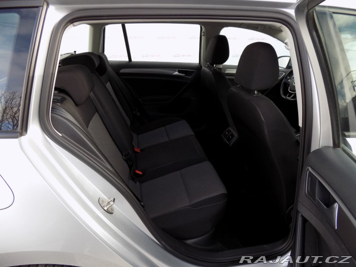 Volkswagen Golf 1.6TDI/1.Majitel/Klimatiz 2016