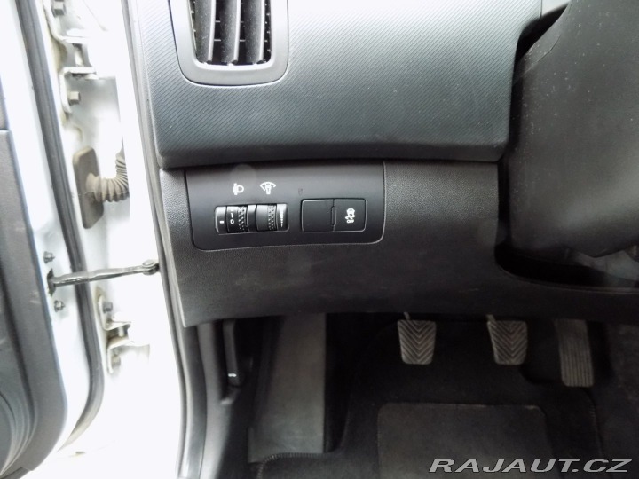 Kia Ceed 1.6GDi/2.Maj.ČR/Klimatiza 2012